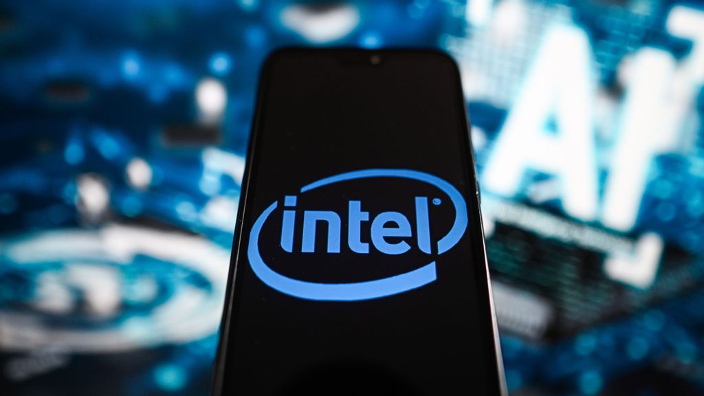 Intel Shares Surge As Analysts React To Healthy Q3 Results