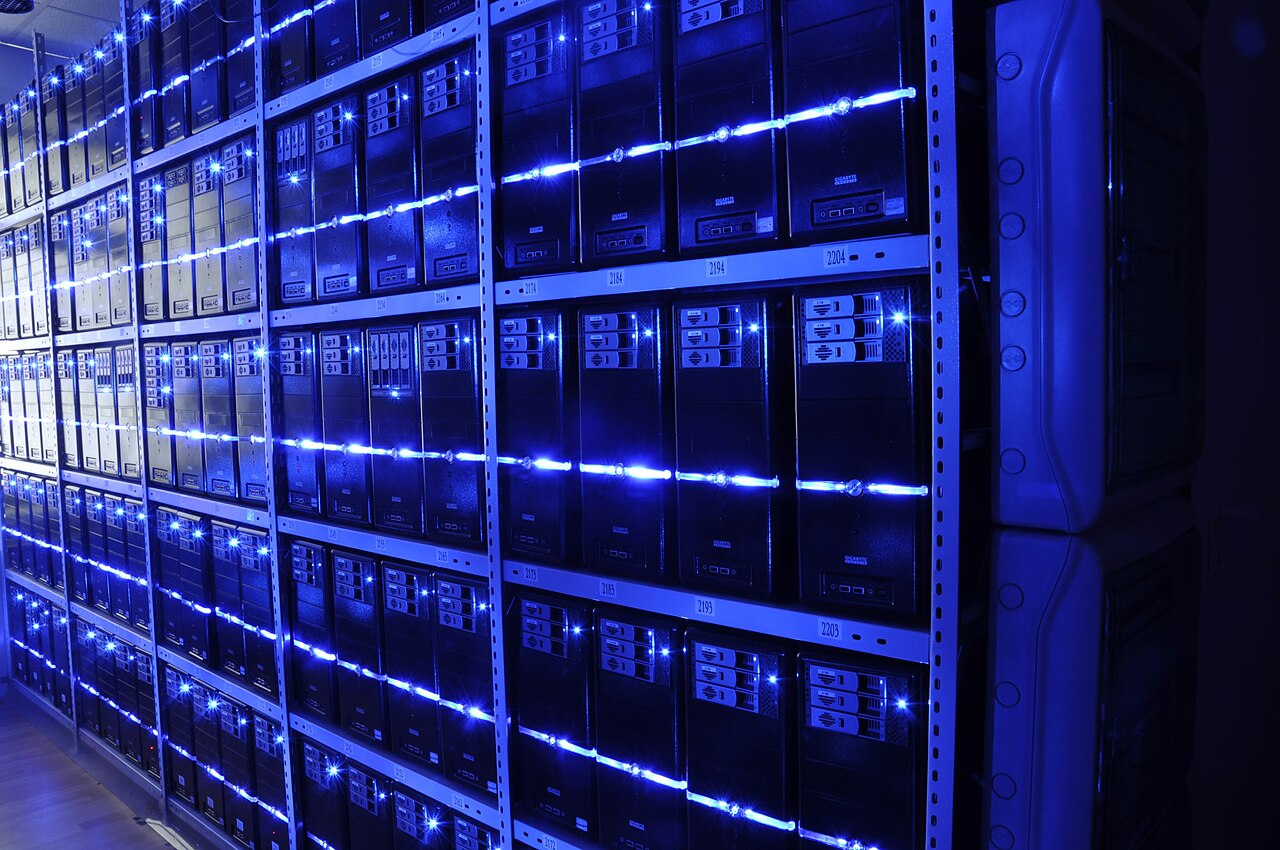 Tokenized Equity Perps Push RWA Trading to $470 Billion Monthly Volume