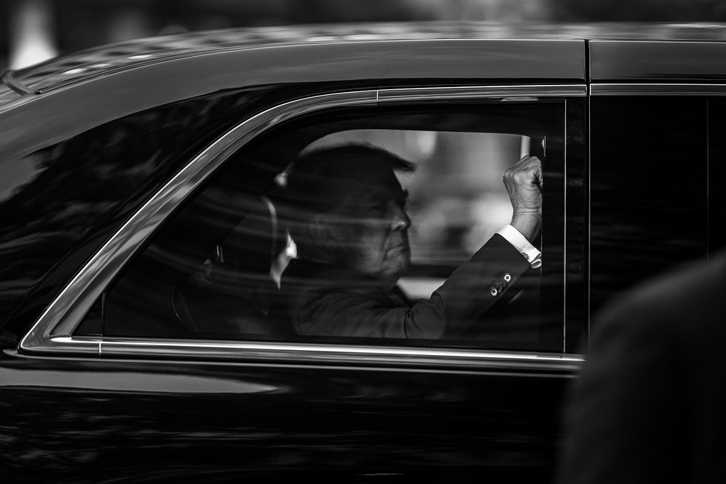 Trump meets White House officials on workers and policy